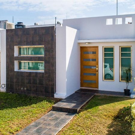 Casa Moderna En Segura Residencial Hacienda Chetumal Villa Buitenkant foto